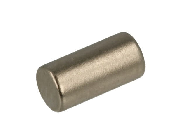 Magnes 2x4 walec.jpg