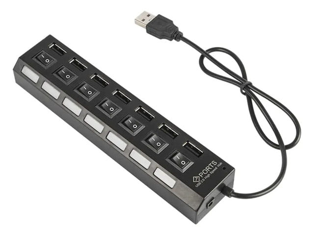 HUB rozgałęźnik USB x 7 2.0 czarny, z wyłącznikami; Blow