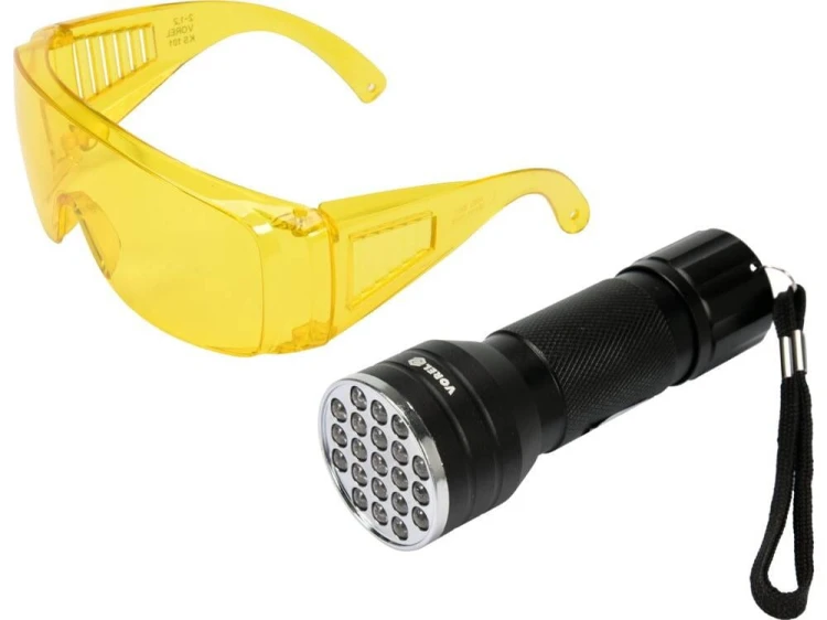ZESTAW-LATARKA-UV-21-LED.jpg