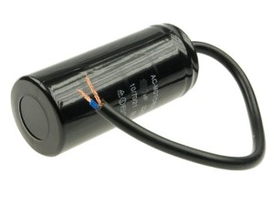 Kondensator do silników 140uF 320VAC, przewody 