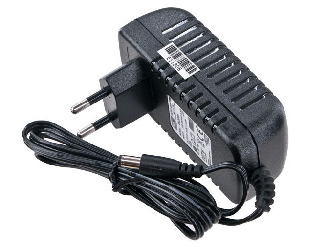 Zasilacz 5V 4A wtyk 5,5/2,1 (+) wtyczkowy; MW Power EB2005