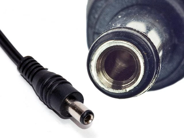 Wtyk-25x55-kabel-2.jpg