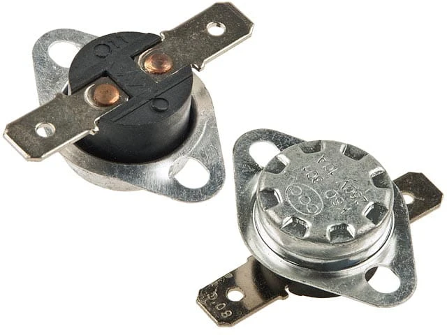 Termostat bimetaliczny NO 10A 250V 220st.C